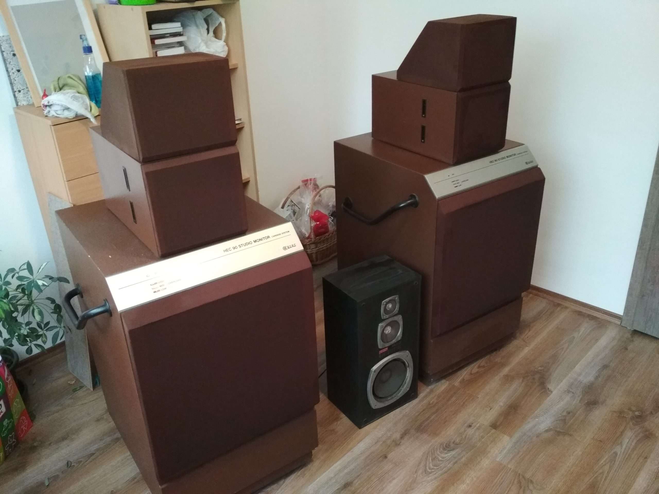 Budapesti Elektroakusztikai Gyár - BEAG hangsugárzók - Longaudio